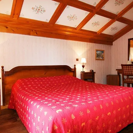 Citotel Les Pres Du Rosay 3*