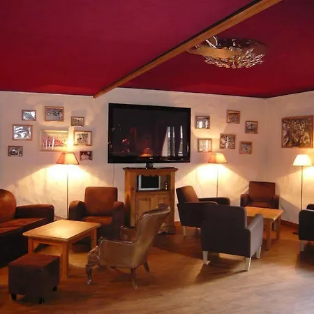 Citotel Les Pres Du Rosay Hotel 3*